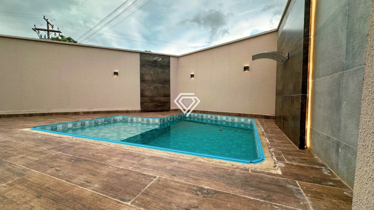 Imagem Casa com 3 Quartos à Venda, 153 m² em Plano Diretor Sul - Palmas Imagem Casa com 3 Quartos à Venda, 153 m² em Plano Diretor Sul - Palmas