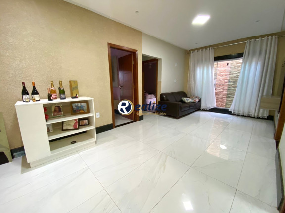 Imagem Casa com 4 Quartos à Venda, 200 m² em Village Do Sol - Guarapari Imagem Casa com 4 Quartos à Venda, 200 m² em Village Do Sol - Guarapari