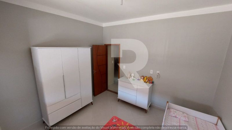 Imagem Casa com 3 Quartos à Venda, 220 m² Imagem Casa com 3 Quartos à Venda, 220 m²