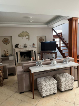 Imagem Casa com 4 Quartos à Venda, 320 m² em Capão Novo - Capao Da Canoa Imagem Casa com 4 Quartos à Venda, 320 m² em Capão Novo - Capao Da Canoa