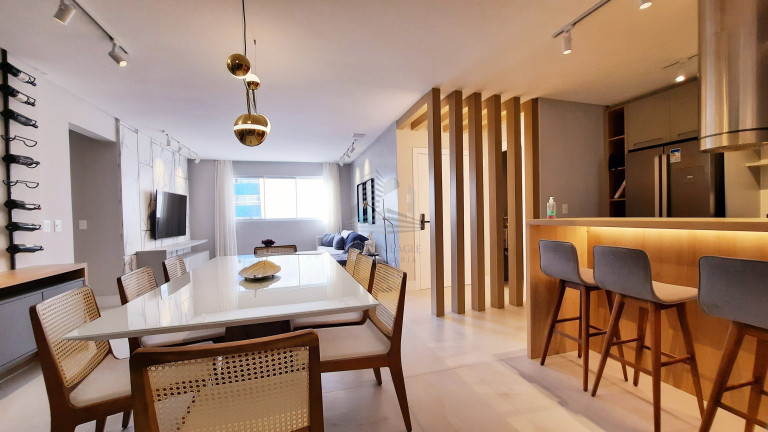 Imagem Apartamento com 3 Quartos à Venda, 131 m² em Pioneiros - Balneário Camboriú Imagem Apartamento com 3 Quartos à Venda, 131 m² em Pioneiros - Balneário Camboriú