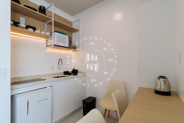 Imagem Apartamento com 1 Quarto à Venda, 32 m² em Centro - Florianópolis Imagem Apartamento com 1 Quarto à Venda, 32 m² em Centro - Florianópolis