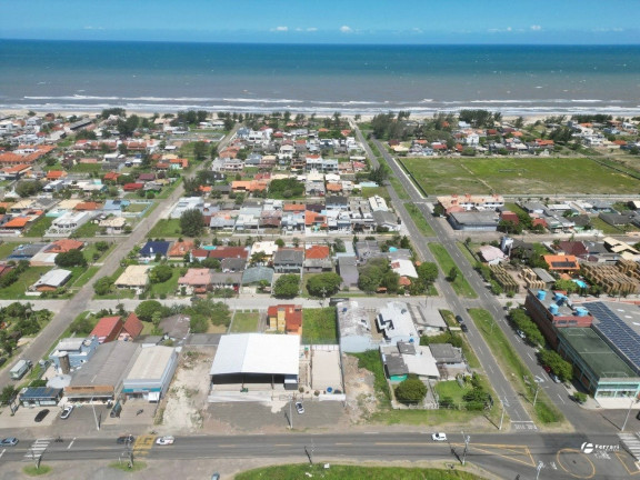 Imagem Casa com 3 Quartos à Venda, 127 m² em Zona Norte - Capao Da Canoa Imagem Casa com 3 Quartos à Venda, 127 m² em Zona Norte - Capao Da Canoa