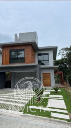 Imagem Casa de Condomínio com 3 Quartos à Venda, 258 m² em Praia Das Taquaras - Balneário Camboriú Imagem Casa de Condomínio com 3 Quartos à Venda, 258 m² em Praia Das Taquaras - Balneário Camboriú
