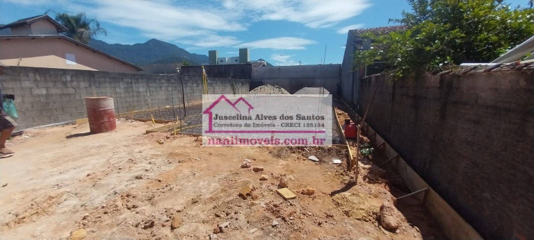 Imagem Casa com 3 Quartos à Venda, 250 m² em Massaguaçu - Caraguatatuba Imagem Casa com 3 Quartos à Venda, 250 m² em Massaguaçu - Caraguatatuba