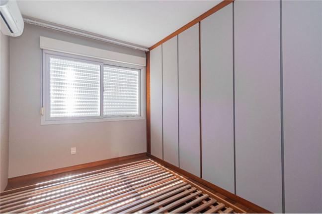 Imagem Apartamento com 2 Quartos à Venda, 87 m² em Centro Histórico - Porto Alegre Imagem Apartamento com 2 Quartos à Venda, 87 m² em Centro Histórico - Porto Alegre