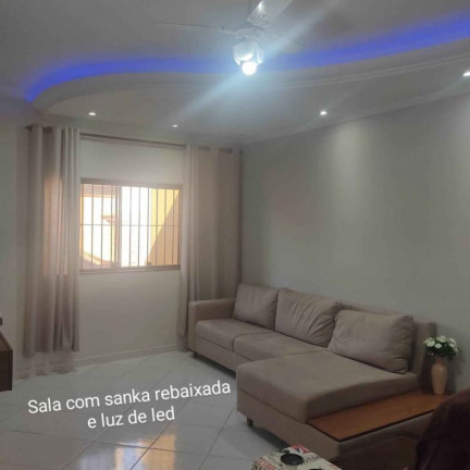 Imagem Casa com 4 Quartos à Venda, 155 m² em Jardim Gurilândia - Taubate Imagem Casa com 4 Quartos à Venda, 155 m² em Jardim Gurilândia - Taubate