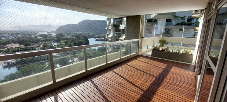 Imagem Imóvel com 4 Quartos à Venda, 200 m² em Barra Da Tijuca - Rio De Janeiro Imagem Imóvel com 4 Quartos à Venda, 200 m² em Barra Da Tijuca - Rio De Janeiro