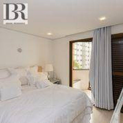 Imagem Apartamento com 4 Quartos à Venda, 220 m² em Moema - São Paulo Imagem Apartamento com 4 Quartos à Venda, 220 m² em Moema - São Paulo