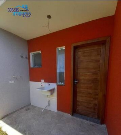 Imagem Casa com 3 Quartos à Venda, 56 m² em Embu - Colombo Imagem Casa com 3 Quartos à Venda, 56 m² em Embu - Colombo