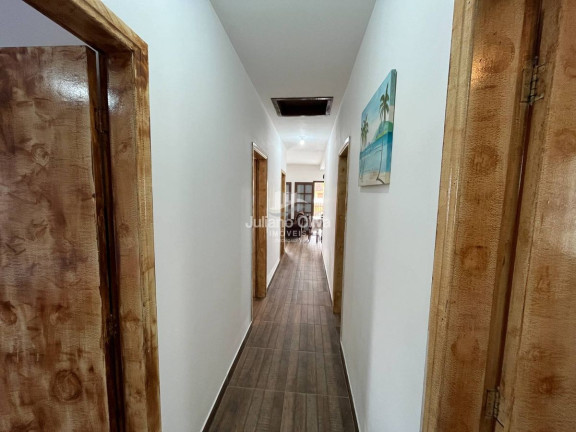 Imagem Casa com 4 Quartos à Venda, 207 m² em Barra Do Sai - Itapoá