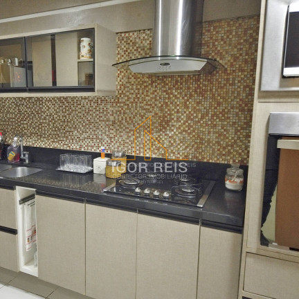 Imagem Apartamento com 4 Quartos à Venda, 178 m² em Centro - Campos Dos Goytacazes Imagem Apartamento com 4 Quartos à Venda, 178 m² em Centro - Campos Dos Goytacazes