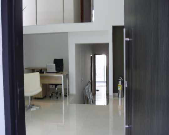 Imagem Casa com 4 Quartos à Venda, em Vila Monumento - São Paulo Imagem Casa com 4 Quartos à Venda, em Vila Monumento - São Paulo