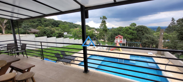 Imagem Casa com 3 Quartos à Venda, 180 m² em Estância Santa Maria Do Laranjal - Atibaia Imagem Casa com 3 Quartos à Venda, 180 m² em Estância Santa Maria Do Laranjal - Atibaia
