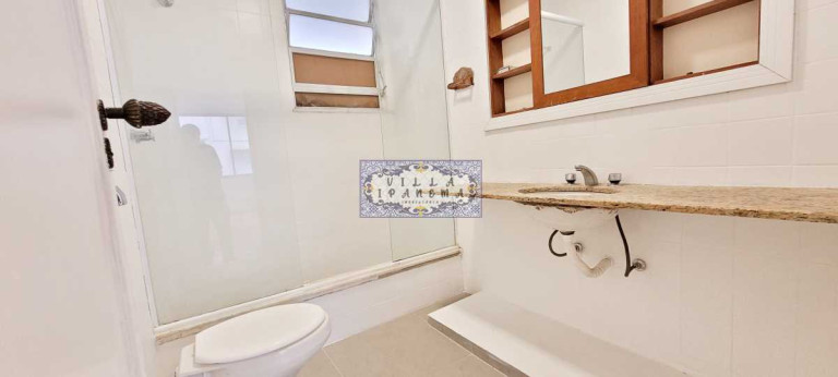 Imagem Apartamento com 4 Quartos à Venda, 151 m² em Copacabana - Rio De Janeiro Imagem Apartamento com 4 Quartos à Venda, 151 m² em Copacabana - Rio De Janeiro