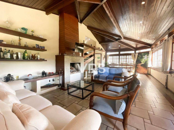 Imagem Casa com 5 Quartos à Venda, 220 m² em Golfe - Teresópolis Imagem Casa com 5 Quartos à Venda, 220 m² em Golfe - Teresópolis