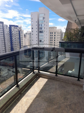 Imagem Cobertura com 3 Quartos à Venda,  em Moema - São Paulo