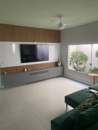 Imagem Casa com 3 Quartos à Venda, 170 m² em Santa Rosa - Cuiabá Imagem Casa com 3 Quartos à Venda, 170 m² em Santa Rosa - Cuiabá