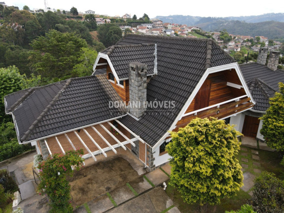 Imagem Casa com 4 Quartos à Venda, 392 m² em Região Do Alto Da Vila Inglesa - Campos Do Jordão Imagem Casa com 4 Quartos à Venda, 392 m² em Região Do Alto Da Vila Inglesa - Campos Do Jordão