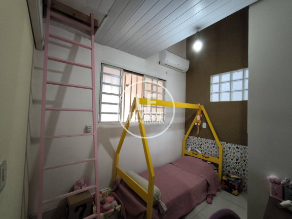 Imagem Casa de Condomínio com 4 Quartos à Venda, 200 m² em Condomínio Amin Camargo - Goiânia Imagem Casa de Condomínio com 4 Quartos à Venda, 200 m² em Condomínio Amin Camargo - Goiânia
