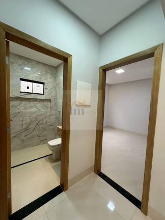 Imagem Casa com 3 Quartos à Venda, 140 m² em Vila Alzira - Aparecida De Goiânia