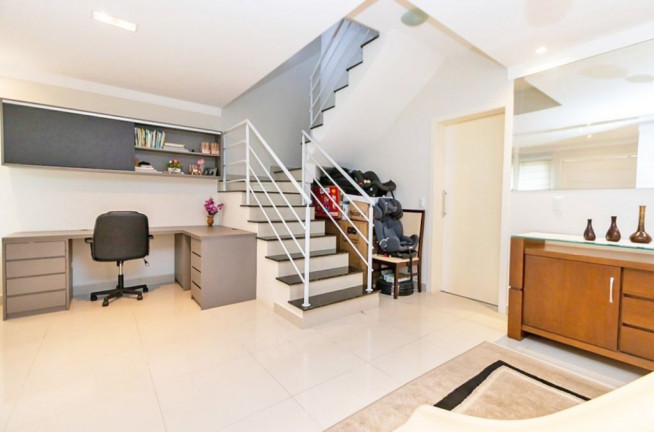 Imagem Sobrado com 3 Quartos à Venda, 154 m² em Atuba - Curitiba