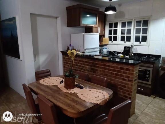 Imagem Casa com 2 Quartos à Venda, 88 m² em Três Pinheiros - Gramado Imagem Casa com 2 Quartos à Venda, 88 m² em Três Pinheiros - Gramado