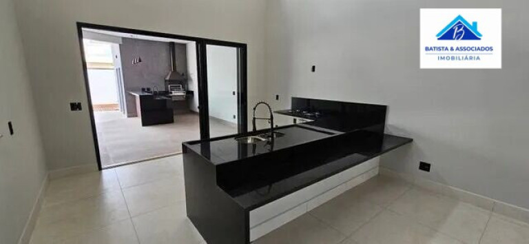 Imagem Casa com 3 Quartos à Venda, 204 m² em Swiss Park - Campinas Imagem Casa com 3 Quartos à Venda, 204 m² em Swiss Park - Campinas