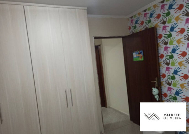 Imagem Casa com 2 Quartos à Venda,  em Vila Pinheiro - Jacareí