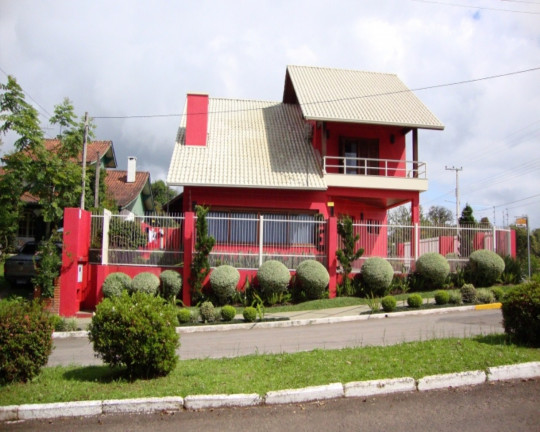 Imagem Imóvel com 3 Quartos à Venda, em Centro - Nova Petrópolis Imagem Imóvel com 3 Quartos à Venda, em Centro - Nova Petrópolis