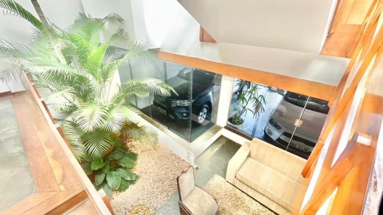 Imagem Casa com 3 Quartos para Alugar, 530 m² em Parque Do Lago Juliana - Londrina Imagem Casa com 3 Quartos para Alugar, 530 m² em Parque Do Lago Juliana - Londrina