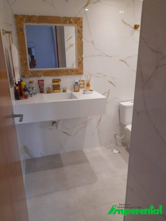 Imagem Apartamento com 3 Quartos à Venda, 140 m² em Pitangueiras - Guarujá Imagem Apartamento com 3 Quartos à Venda, 140 m² em Pitangueiras - Guarujá