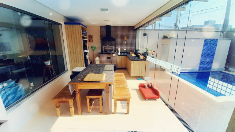 Imagem Casa com 3 Quartos à Venda, 127 m² em Estancia São Jose - Peruíbe Imagem Casa com 3 Quartos à Venda, 127 m² em Estancia São Jose - Peruíbe