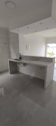 Imagem Casa com 2 Quartos à Venda, 180 m² em Estância Dos Eucaliptos - Peruíbe Imagem Casa com 2 Quartos à Venda, 180 m² em Estância Dos Eucaliptos - Peruíbe