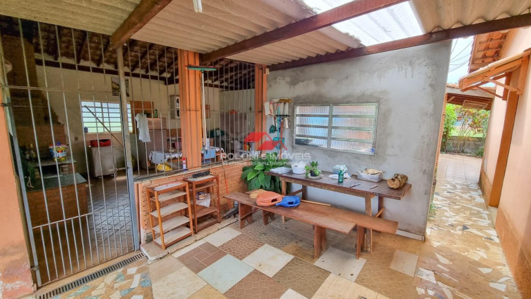 Imagem Chácara com 4 Quartos à Venda, 2.800 m² em Centro - Piracaia