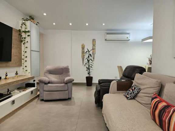 Imagem Apartamento com 4 Quartos à Venda, 150 m² em Icaraí - Niterói Imagem Apartamento com 4 Quartos à Venda, 150 m² em Icaraí - Niterói