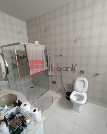 Imagem Casa com 3 Quartos à Venda, 250 m² em Centro - Montes Claros Imagem Casa com 3 Quartos à Venda, 250 m² em Centro - Montes Claros