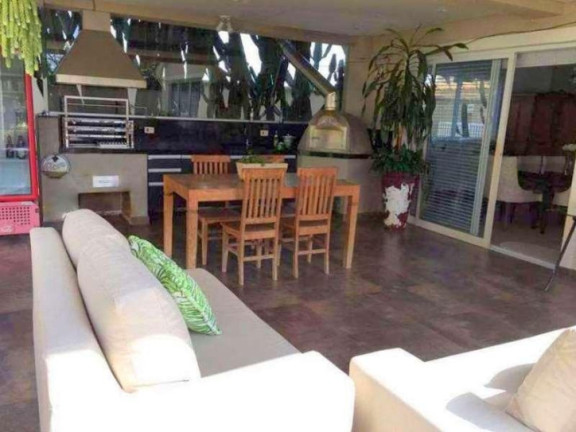 Imagem Casa com 4 Quartos à Venda, 282 m² em Granja Viana - Cotia Imagem Casa com 4 Quartos à Venda, 282 m² em Granja Viana - Cotia