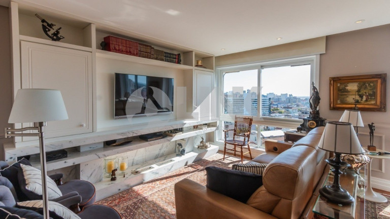 Imagem Apartamento com 3 Quartos à Venda, 120 m² em Moinhos De Vento - Porto Alegre Imagem Apartamento com 3 Quartos à Venda, 120 m² em Moinhos De Vento - Porto Alegre