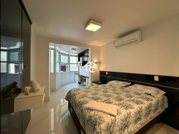 Imagem Apartamento com 3 Quartos à Venda, 140 m² em Copacabana - Niterói Imagem Apartamento com 3 Quartos à Venda, 140 m² em Copacabana - Niterói