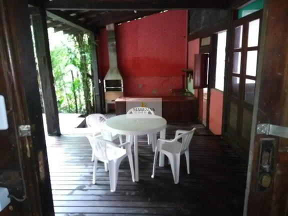 Imagem Casa com 4 Quartos à Venda, 270 m² em Maresias - São Sebastião Imagem Casa com 4 Quartos à Venda, 270 m² em Maresias - São Sebastião
