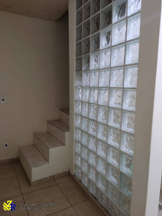 Imagem Sobrado com 3 Quartos à Venda, 310 m² em Parque Dos Bancários - São Paulo
