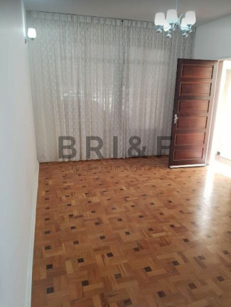 Imagem Casa com 3 Quartos à Venda ou Locação, 170 m² em Brooklin - São Paulo Imagem Casa com 3 Quartos à Venda ou Locação, 170 m² em Brooklin - São Paulo