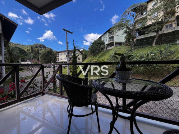 Imagem Casa com 4 Quartos à Venda, 240 m² em Bom Retiro - Teresópolis Imagem Casa com 4 Quartos à Venda, 240 m² em Bom Retiro - Teresópolis