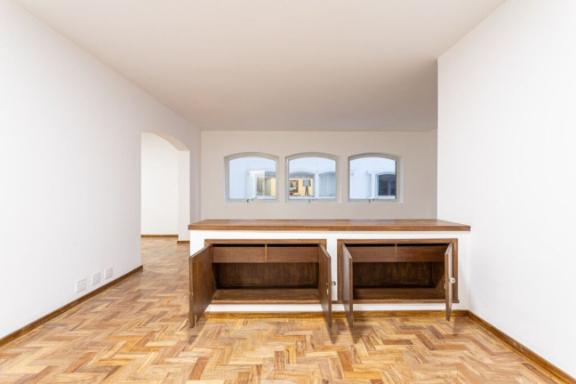 Imagem Apartamento com 2 Quartos à Venda, 130 m² em Jardim América - São Paulo