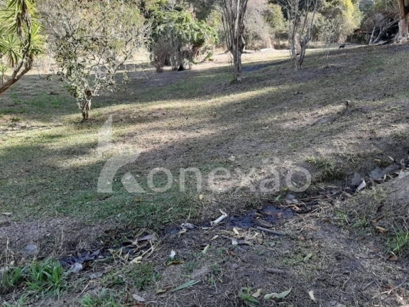 Imagem Chácara com 4 Quartos à Venda, 200 m² em Centro - Paraibuna
