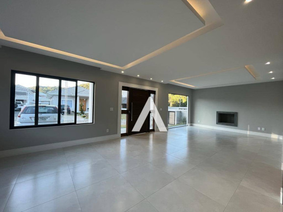 Imagem Casa com 3 Quartos à Venda, 150 m² em Albuquerque - Teresópolis Imagem Casa com 3 Quartos à Venda, 150 m² em Albuquerque - Teresópolis