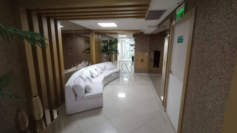 Imagem Sala Comercial à Venda ou Locação, 830 m² em Alphaville Empresarial - Barueri Imagem Sala Comercial à Venda ou Locação, 830 m² em Alphaville Empresarial - Barueri