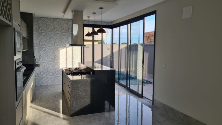 Imagem Casa de Condomínio com 3 Quartos à Venda, 307 m² em Parqville Pinheiros - Aparecida De Goiânia Imagem Casa de Condomínio com 3 Quartos à Venda, 307 m² em Parqville Pinheiros - Aparecida De Goiânia