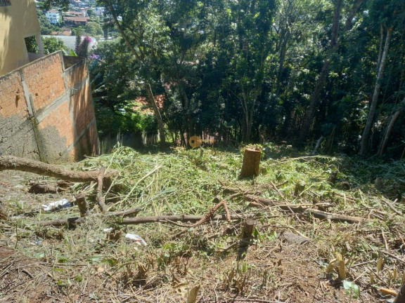 Imagem Terreno à Venda, 752 m² em Iucas - Teresópolis Imagem Terreno à Venda, 752 m² em Iucas - Teresópolis